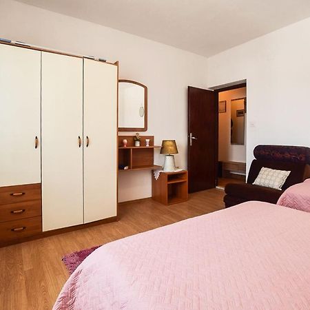 Apartments Derado Supetar Dış mekan fotoğraf