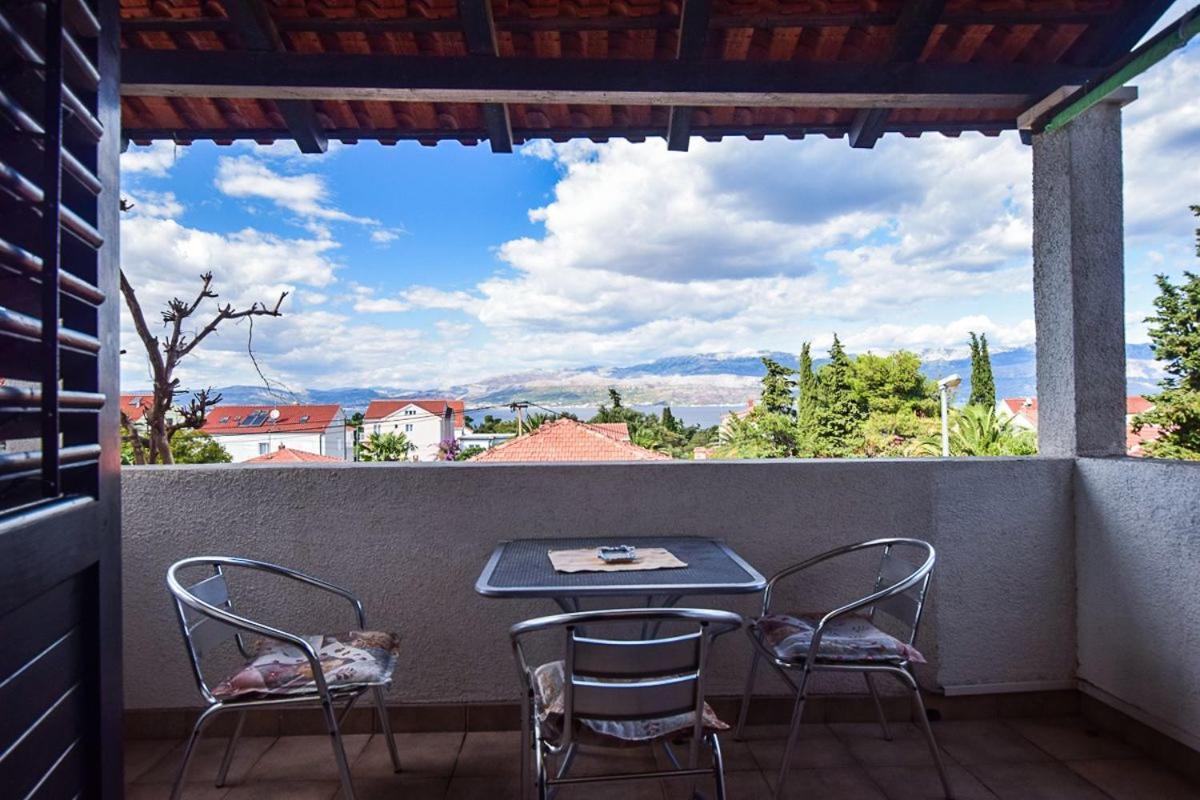 Apartments Derado Supetar Dış mekan fotoğraf