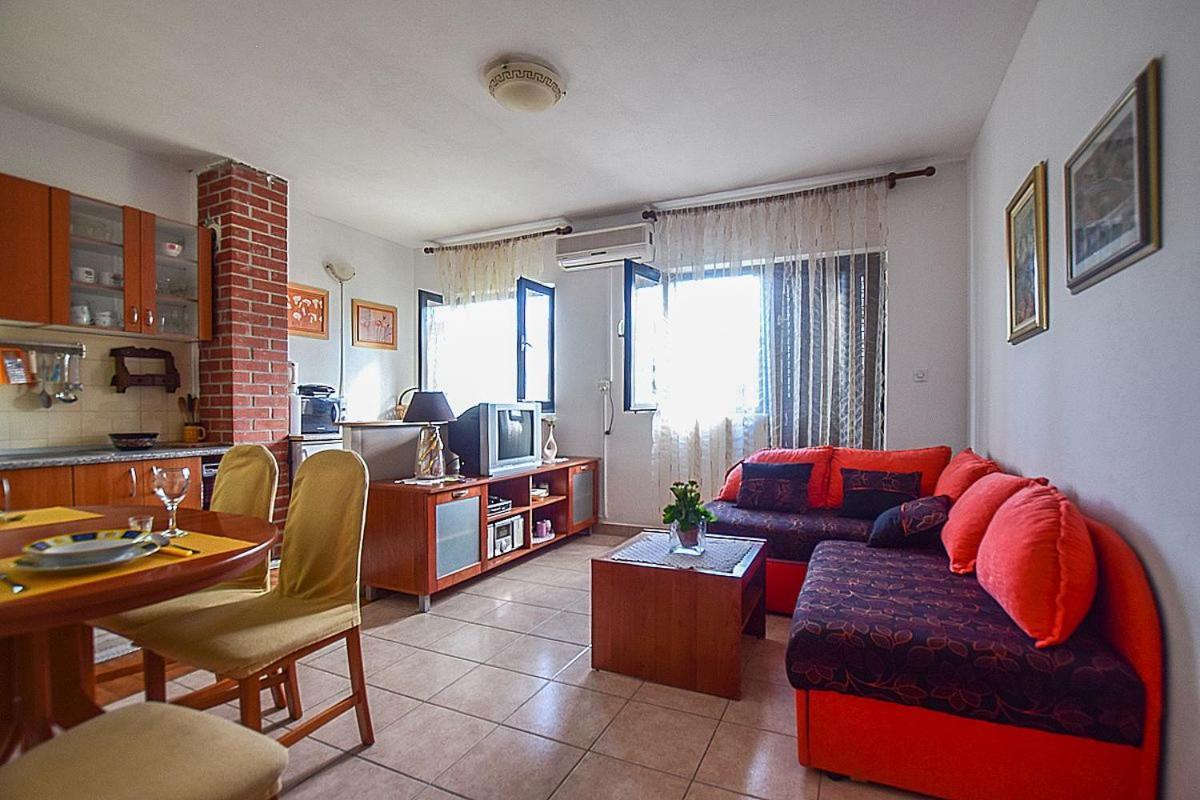 Apartments Derado Supetar Dış mekan fotoğraf